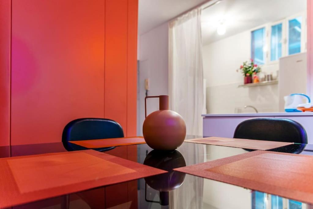 Charming Apartment With Balcony In The Historic Center Napoli Eksteriør bilde
